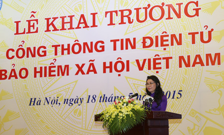 Thứ trưởng, Tổng Giám đốc BHXH Việt Nam Nguyễn Thị Minh phát biểu tại Lễ khai trương
